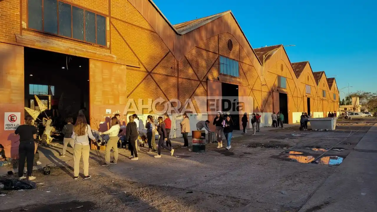 carrozas estudiantiles gualeguaychu 2022 - 6