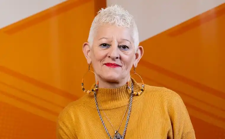 Susana aspira coronarse en la Fiesta de la Nieve.