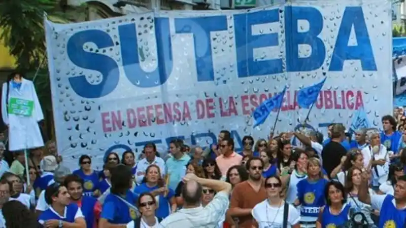 Docentes de Suteba van al paro en la Provincia