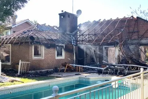 Pilar: discutió con su novia, le chocó el auto al jefe y le prendió fuego la casa