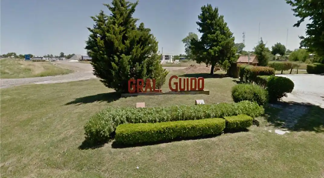 General Guido: Mujer asesinó a su hijo, baleó a su nuera y se suicidó