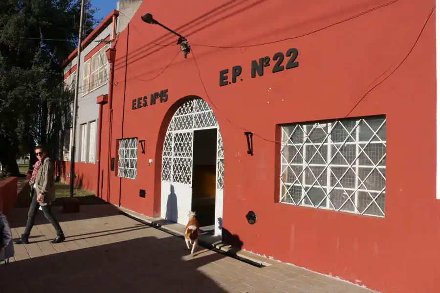 La Escuela Secundaria 15 tenía fugas de gas desde  febrero y había artefactos sin declarar