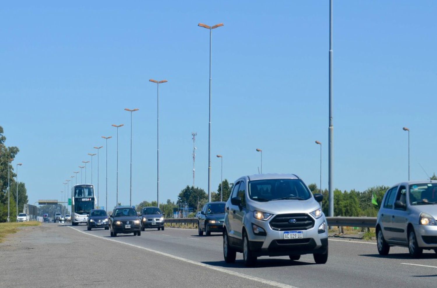 Más de 2 mil autos llegan a Mar del Plata para el fin de semana