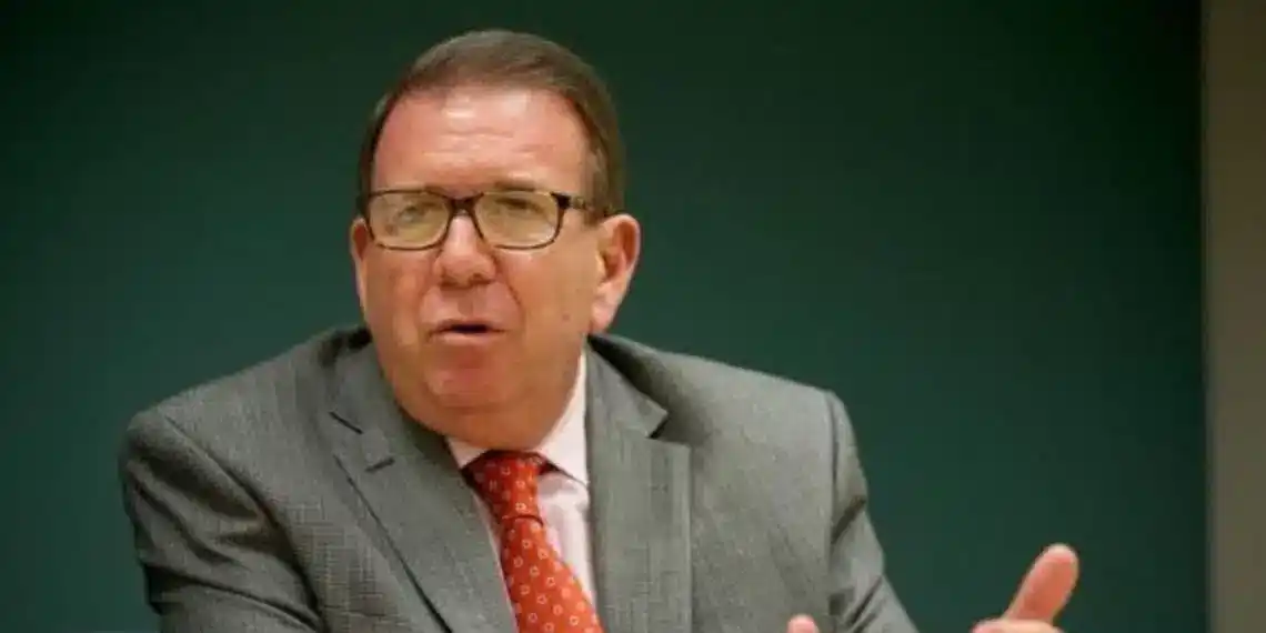 51% frente a 17%: Edmundo González Urrutia encabeza intención de votos, según esta encuestadora