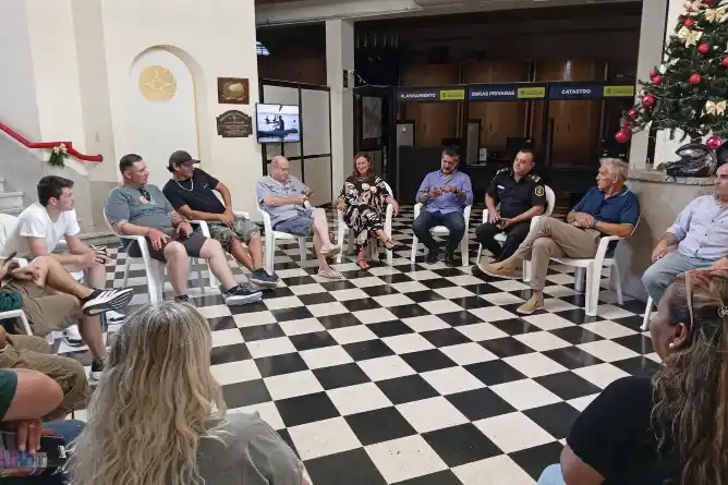 Reunión para garantizar la seguridad en las fiestas habilitadas para Navidad y Año Nuevo