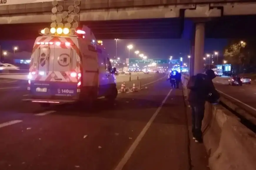 Trabajo del personal médico luego del accidente.