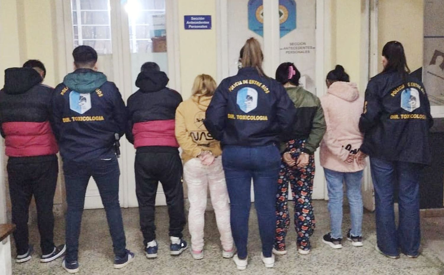 Secuestran cocaína y detienen a cinco personas por comercialización de estupefacientes