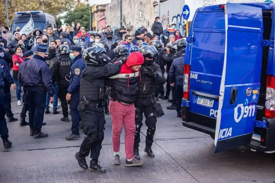Suspendieron a empleados municipales que se manifestaron durante la Vuelta Ciclística en Córdoba