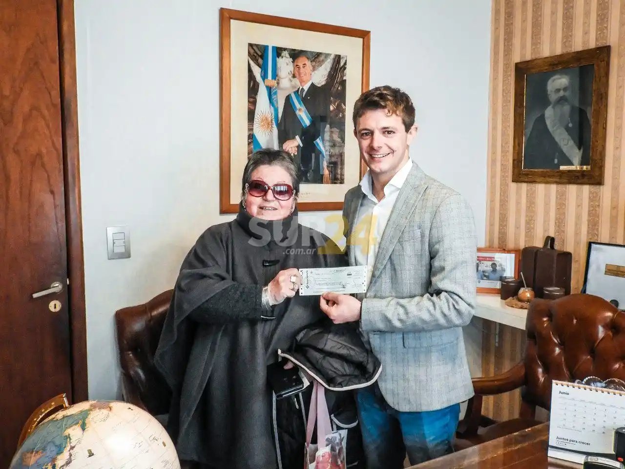 Teodelina: entrega de aporte económico al Club Racing