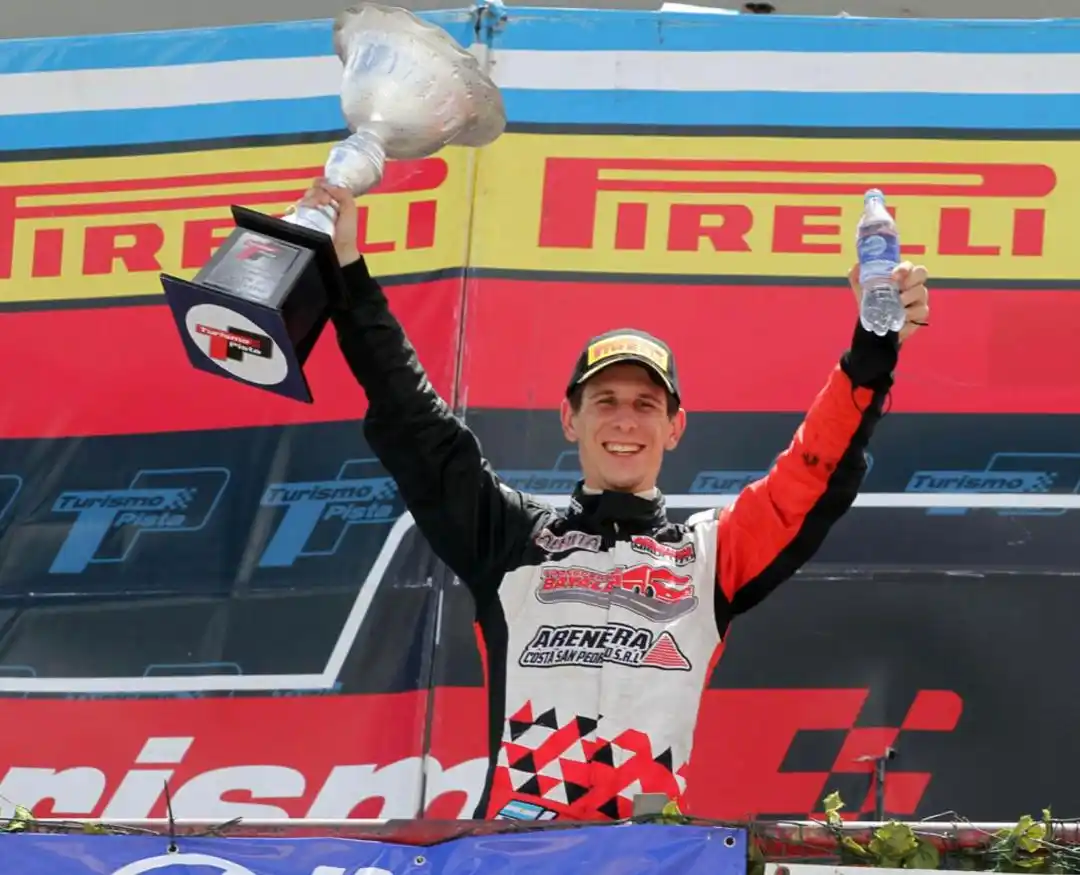 Excepcional actuación de Lucas Bayala en Olavarría