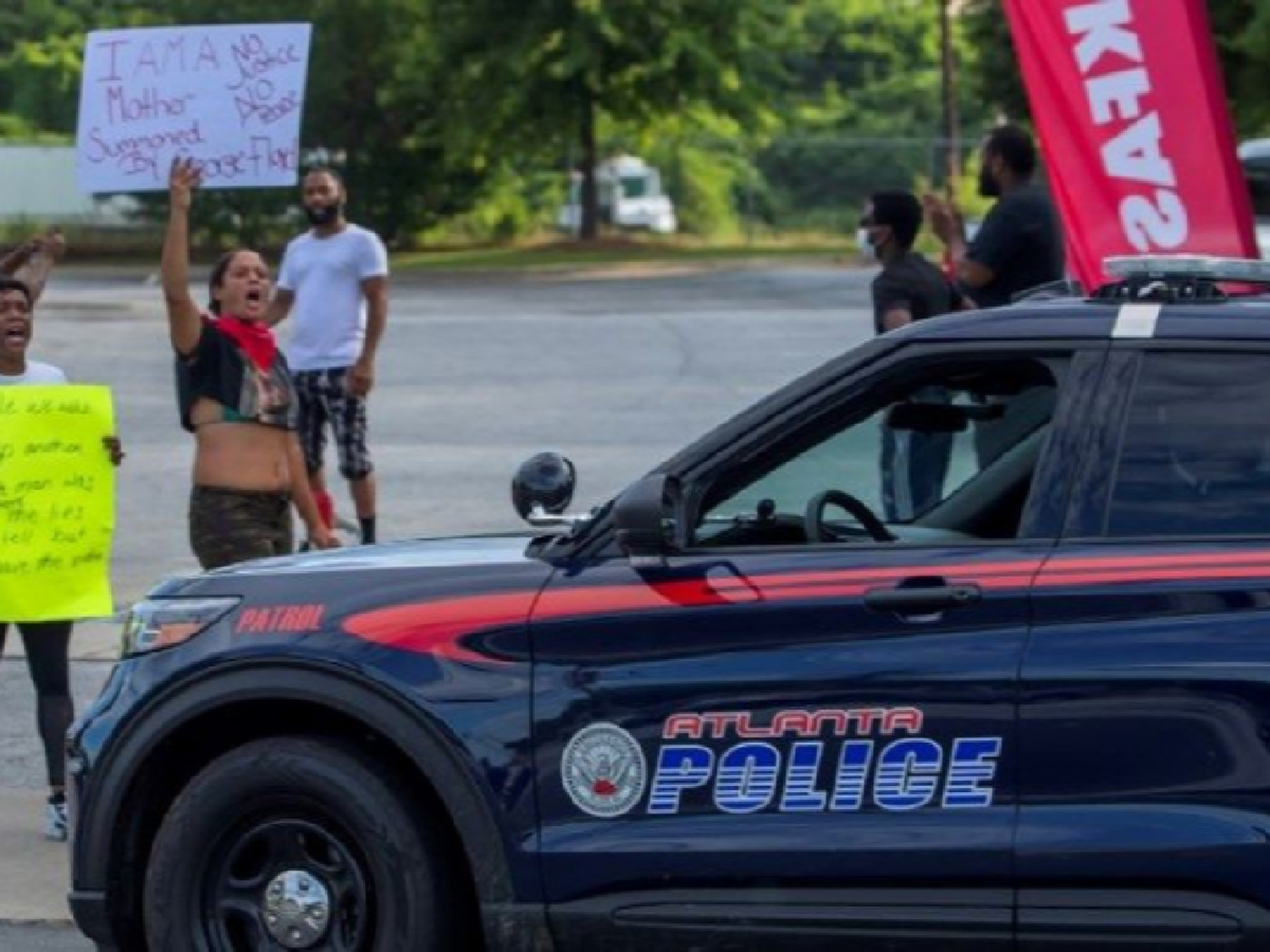 Policías mataron a un joven afroamericano en Atlanta