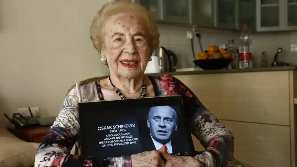 Murió Mimi Reinhardt, la secretaria que redactó la famosa lista de Schindler