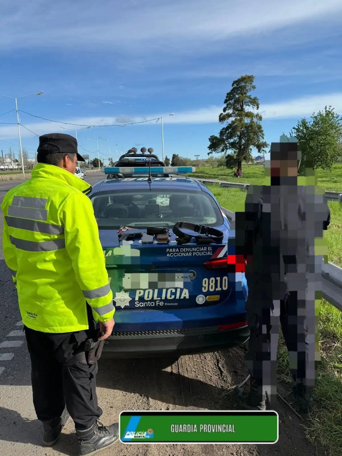 LA GUARDIA PROVINCIAL detiene a hombre que simulaba ser agente de seguridad en Rosario - 1