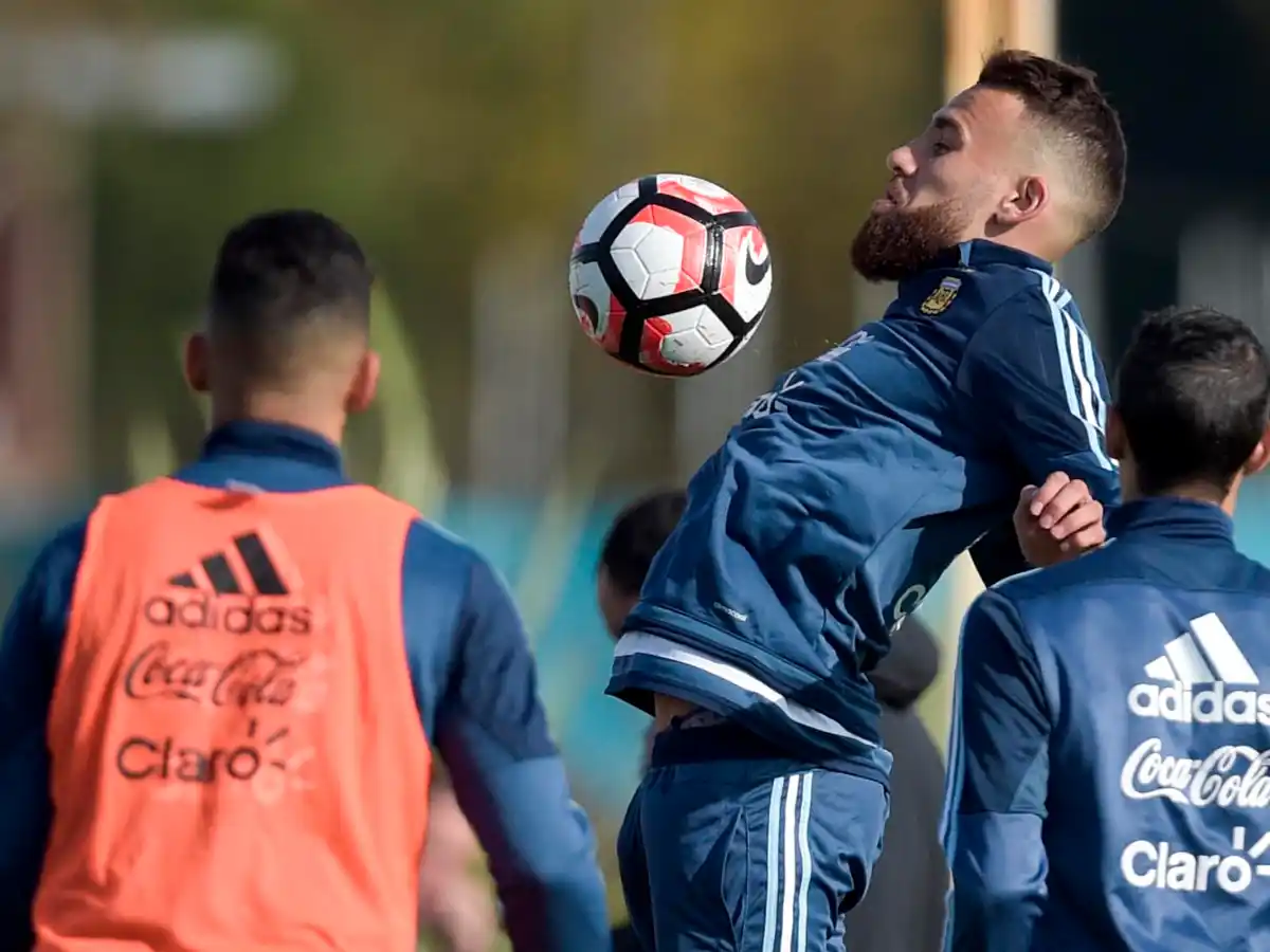 Romero y Otamendi se reunieron con Sampaoli
