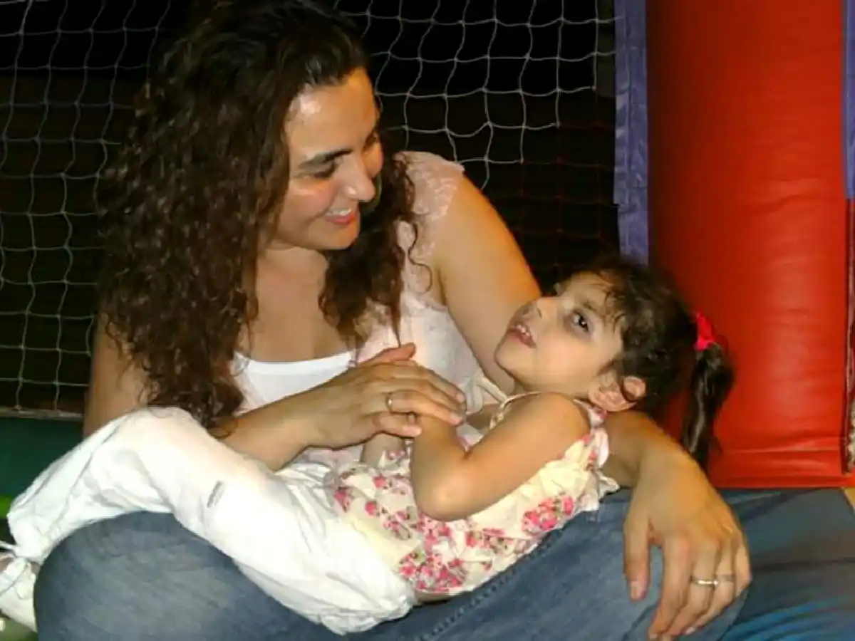 Le robaron el celular con fotos de su hija fallecida y lanzan una campaña para recuperarlo