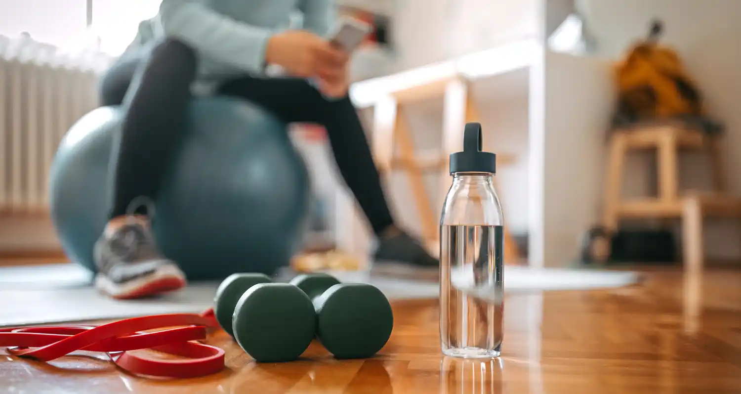 El entrenamiento de fuerza gana terreno como el método más eficaz para conservar la salud y la musculatura con el paso de los años/ DeporteGlam