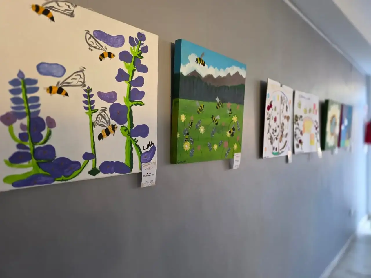 Niños mostraron su mirada sobre las abejas a través del arte