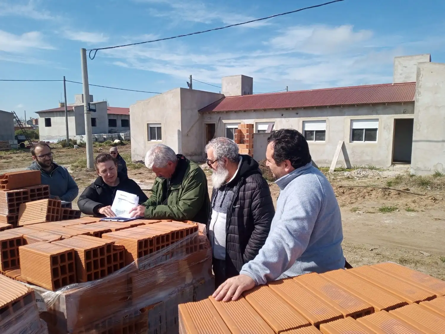 El Instituto de la Vivienda supervisó el avance de las obras en el barrio de Trabajadores Municipales