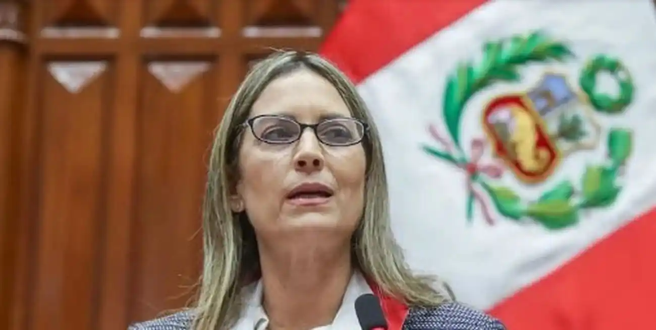 María del Carmen Alva es la única mujer entre los candidatos a la presidencia de Perú.