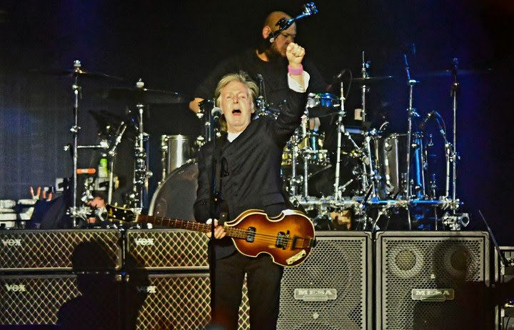 Paul McCartney deslumbró en River: nostalgia beatle, la magia intacta y un artista empeñado en hacer más grande su leyenda