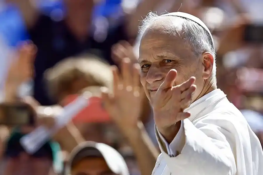 Donald Trump apuntó contra el Papa León