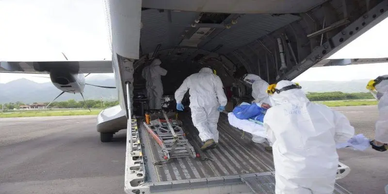 Al menos 10 heridos de la explosión del camión en Colombia tienen Covid-19