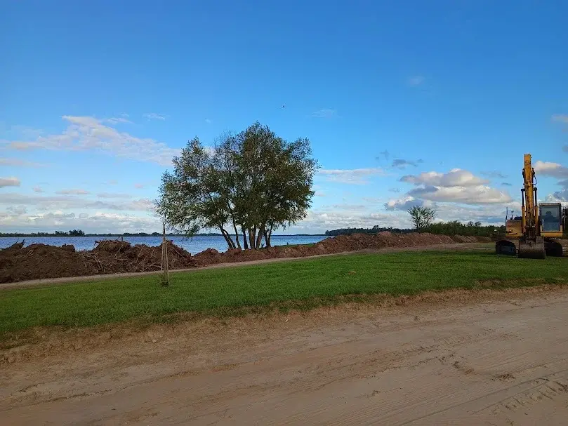 Creciente del Paraná: el turismo de Ramallo tiene apenas un 10% de reservas y crece la incertidumbre por la temporada