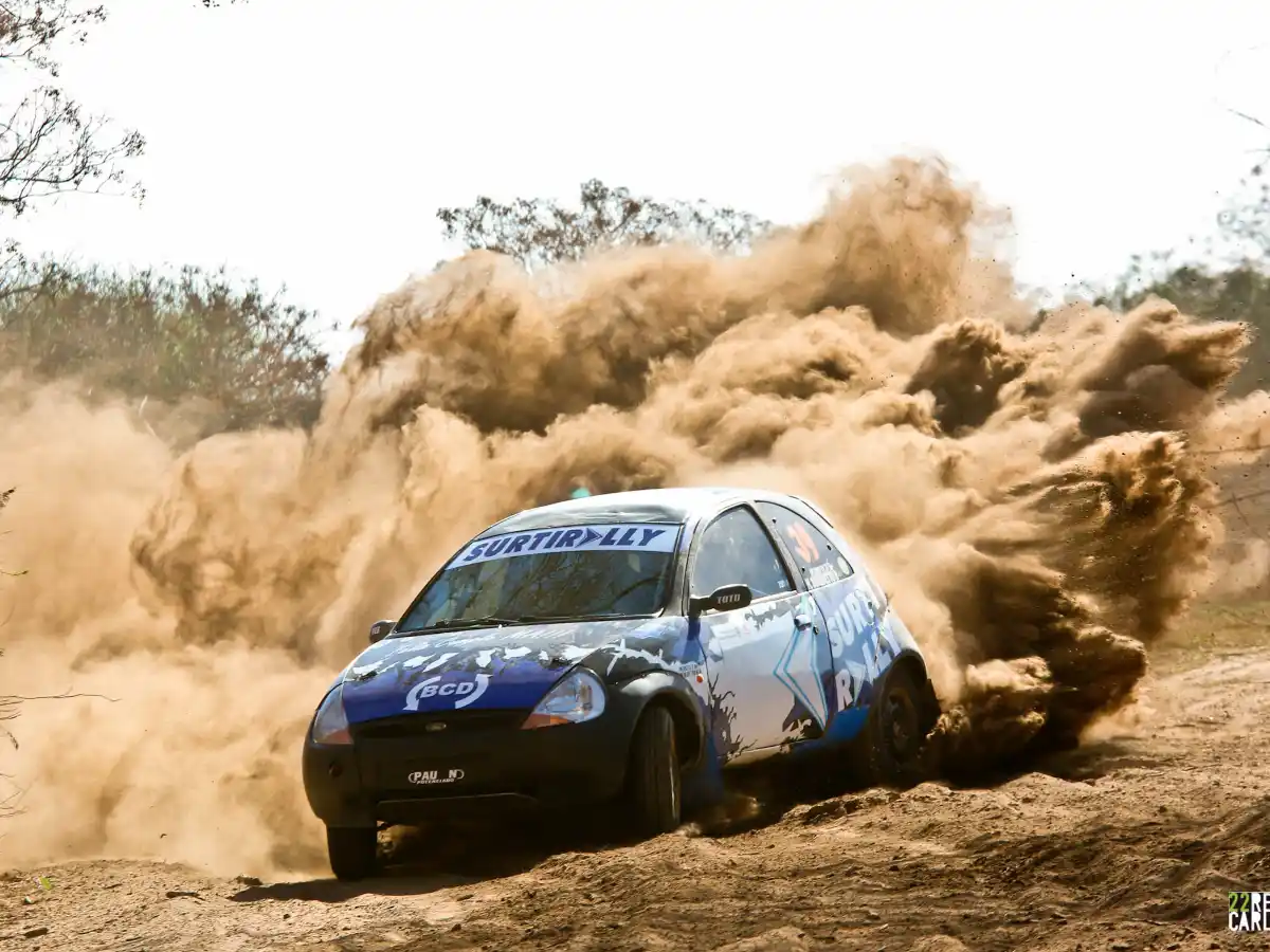 Perotti y Benedetto corren en La Paz