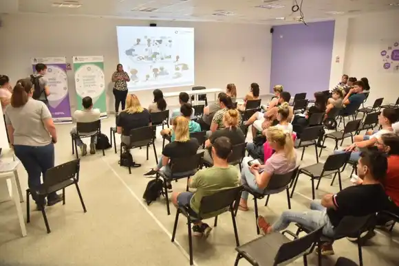 La importancia de actualizarse en manipulación segura y saludable de alimentos