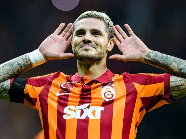 El equipo turco le ofrece a Icardi renovar con una rebaja del 50% de su salario.