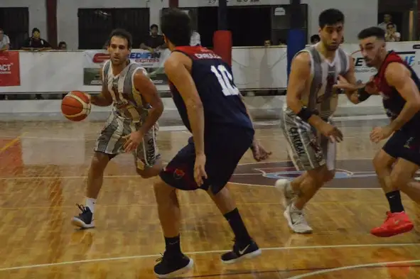 Central se quedó con un triunfo en Paraná y es el 1 de Entre Ríos