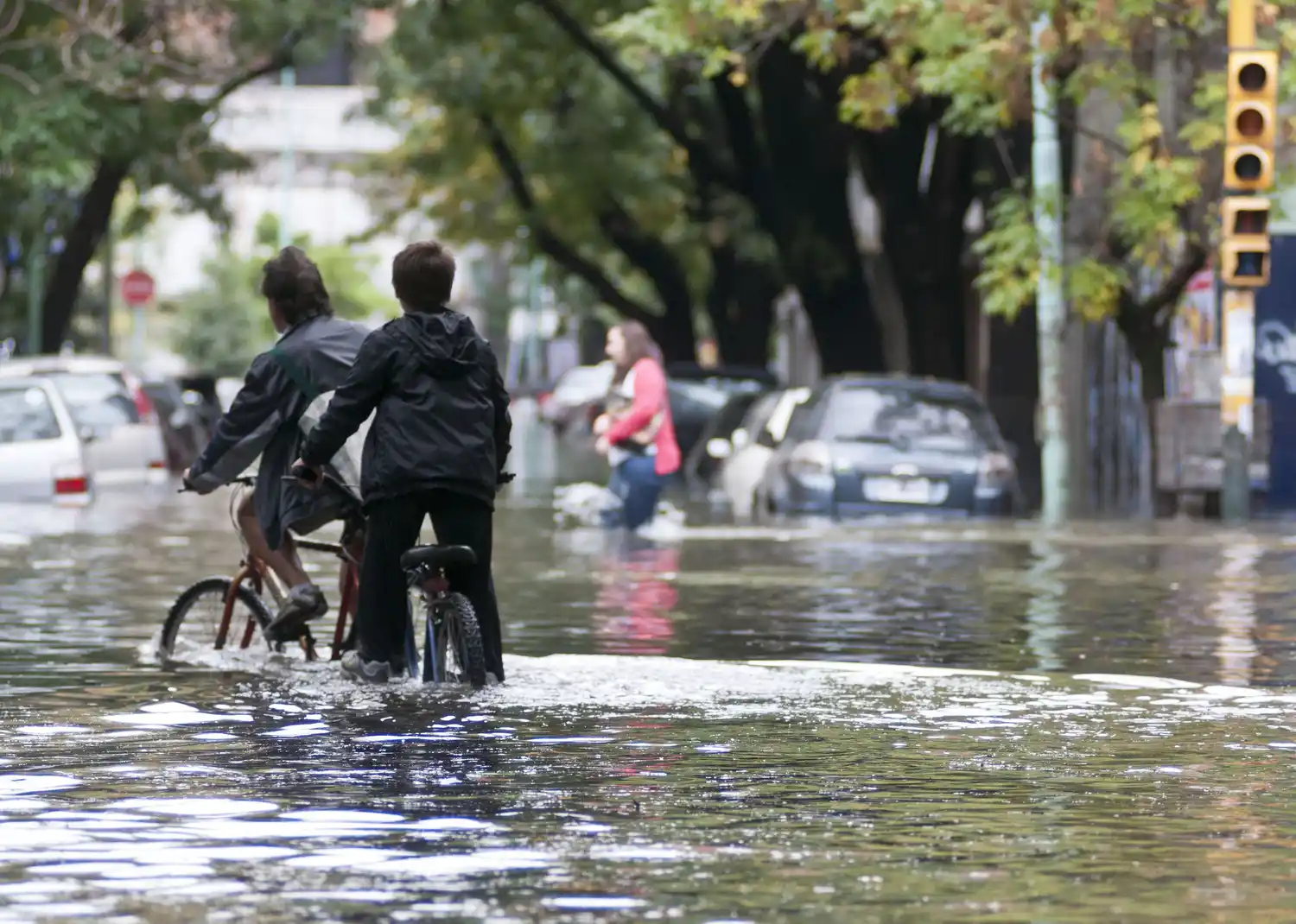 El río crecerá, pero se descartan inundaciones 