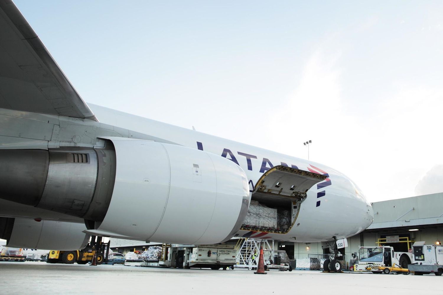 In 2022 LATAM Cargo transported almost 130 thousand tons of goods in Brazil