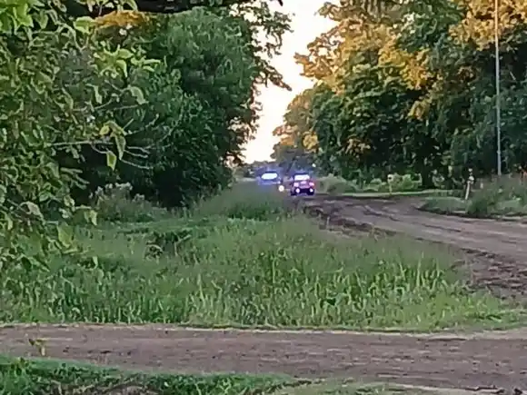 Un empleado comunal disparó a un compañero tras una discusión en una localidad de la región