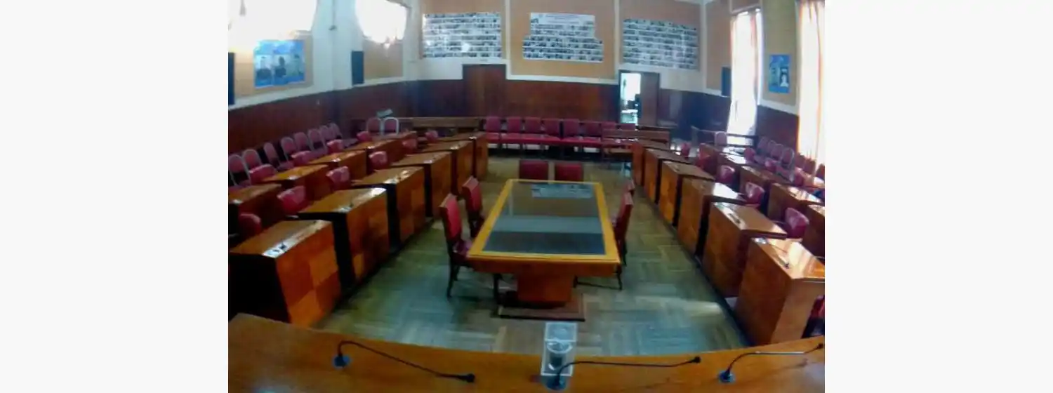 La sesión preparatoria se retrasó 4 horas y pasó a cuarto intermedio