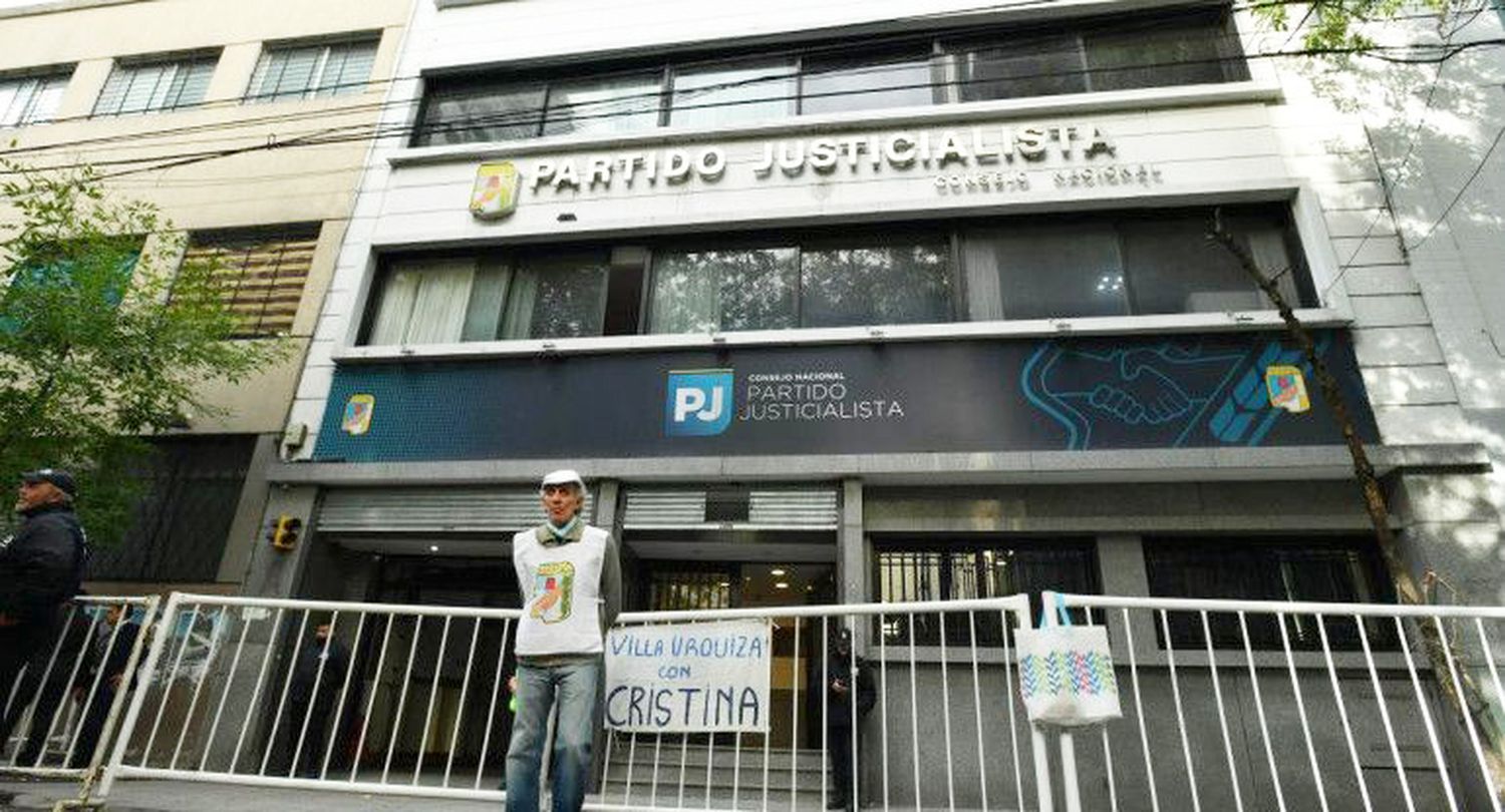 La Junta Electoral del PJ rechazó el planteo de Quintela y no oficializó su lista