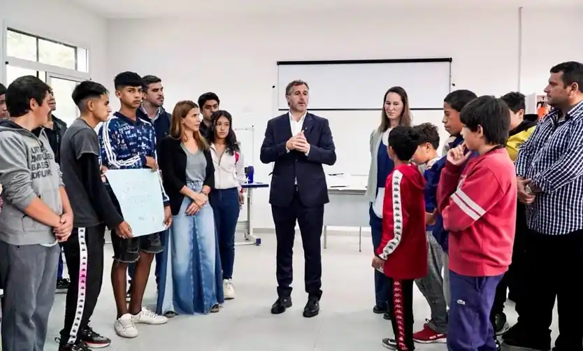 Achával inauguró nuevas instalaciones en el Centro de Formación Integral N° 1 de Pilar