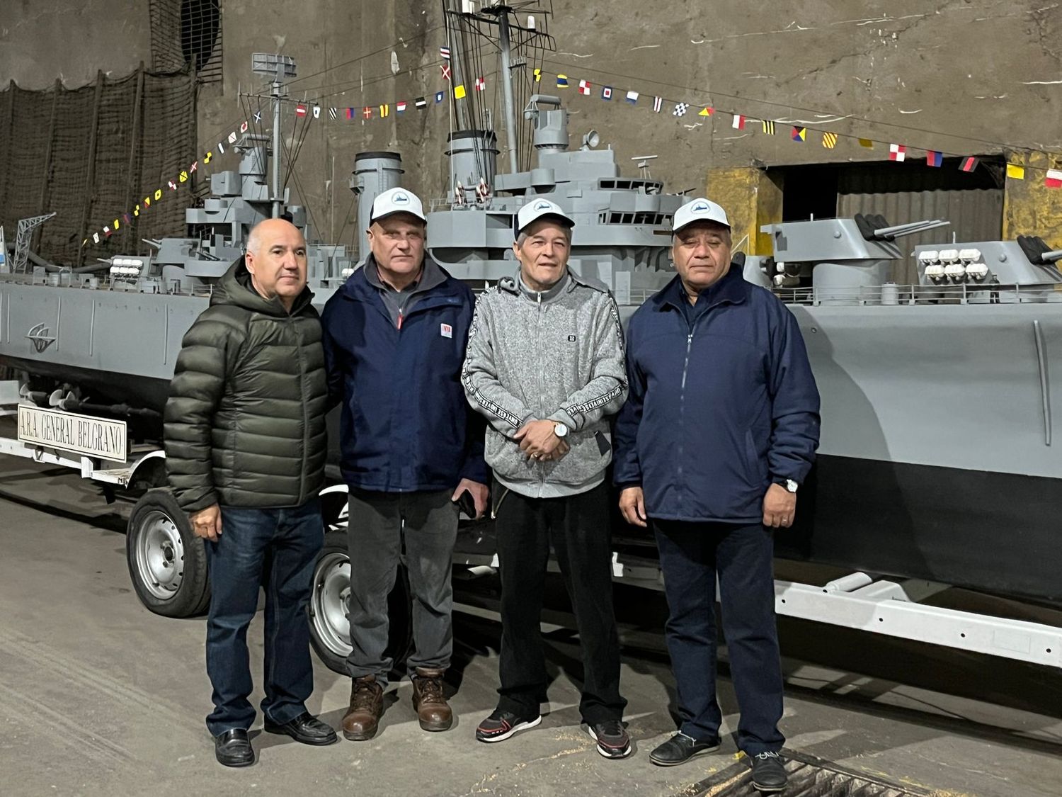 réplica crucero general belgrano arribo