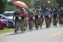 Ciclismo: el domingo 21 se realiza la "Doble Larroque"