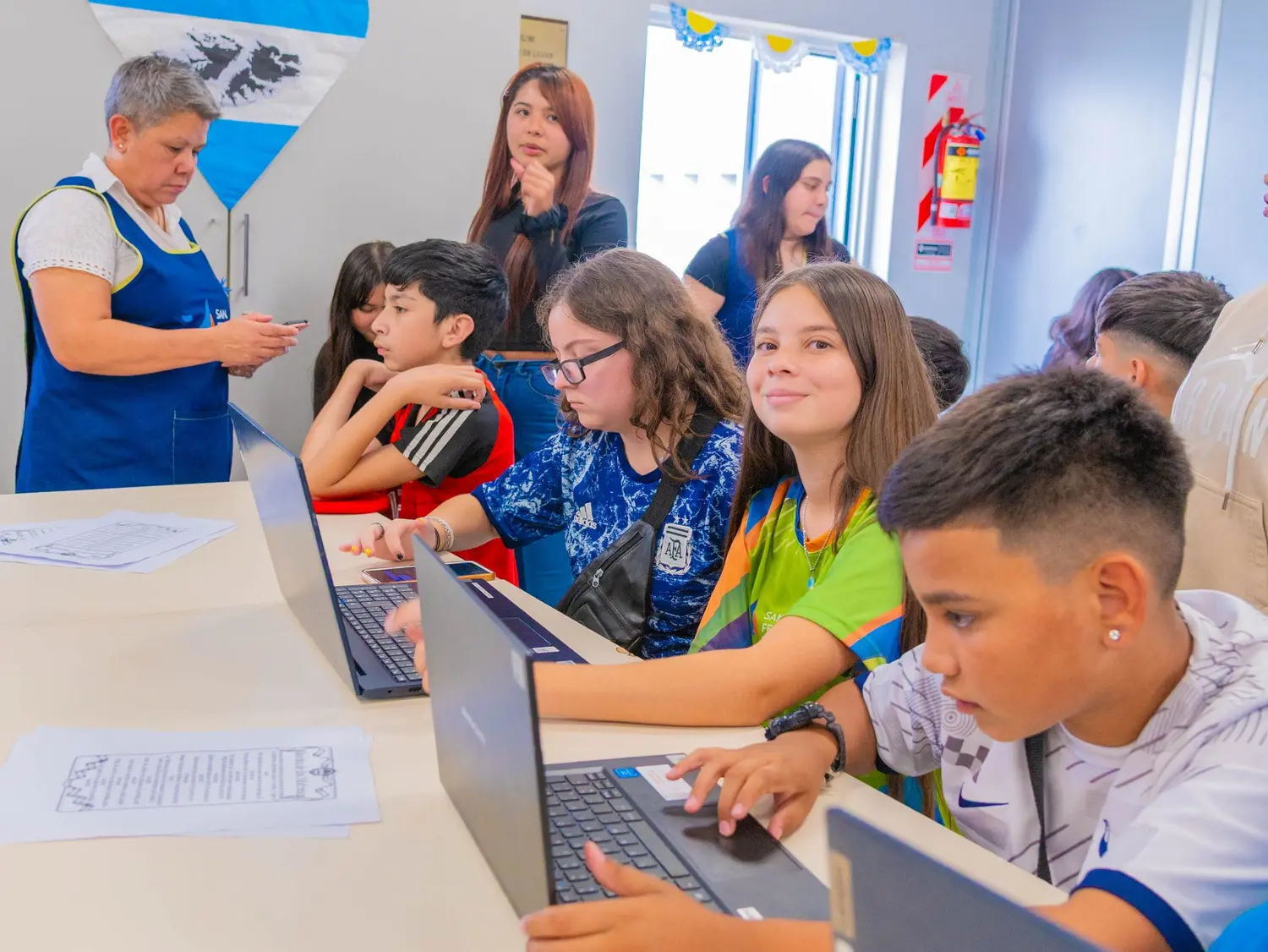 San Fernando: Combatientes de Malvinas conversaron con jóvenes del programa educativo municipal