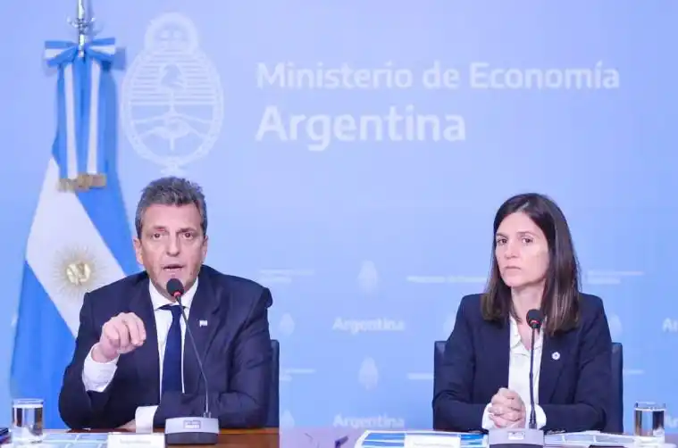  Jubilaciones aumentan 23,29% y habrá un bono de $27.000 por tres meses