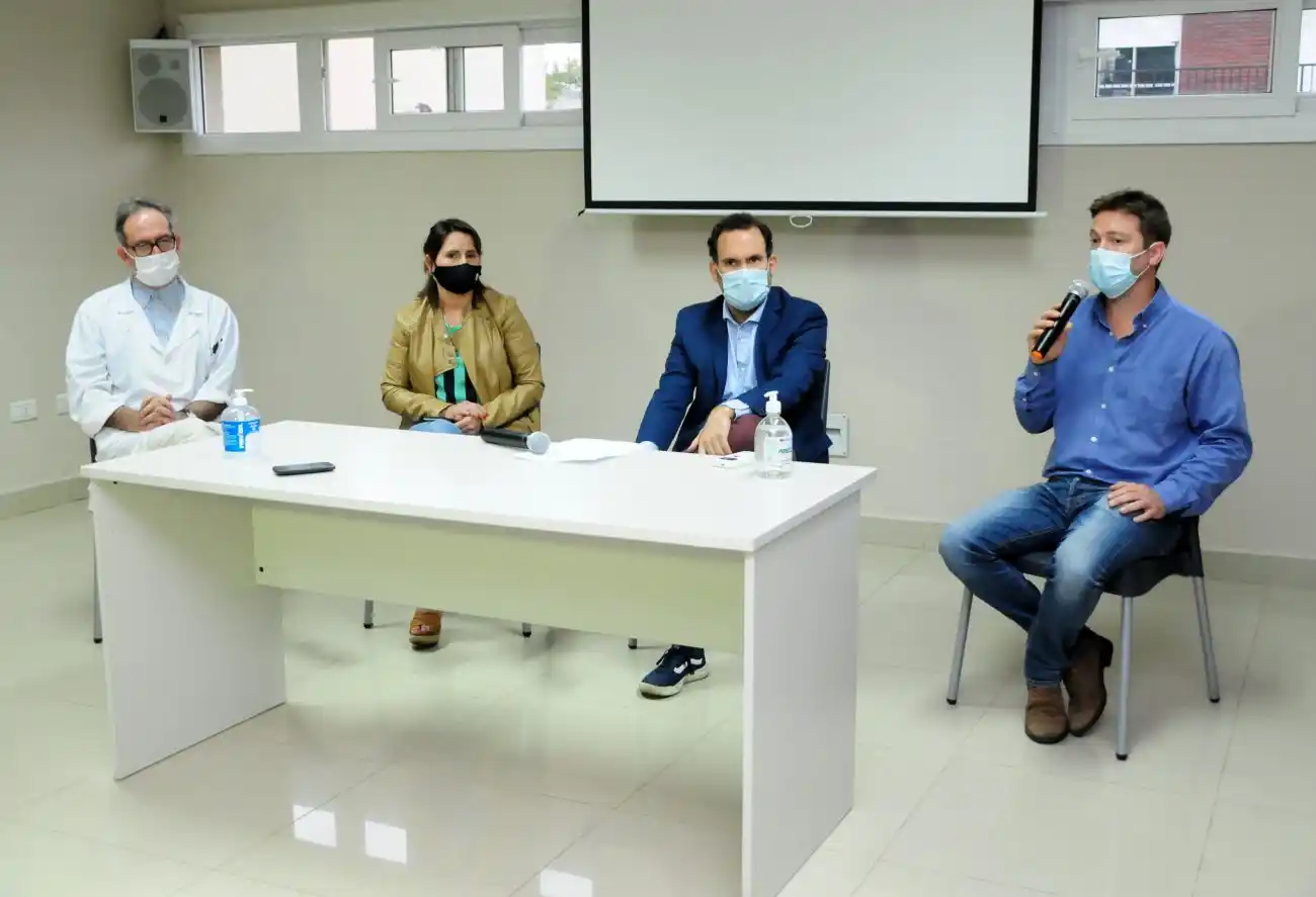 Piden extremar cuidados y anunciaron que aumentarán los testeos