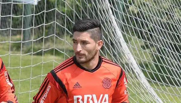 River: Casco está de alta y Lollo empezó a correr