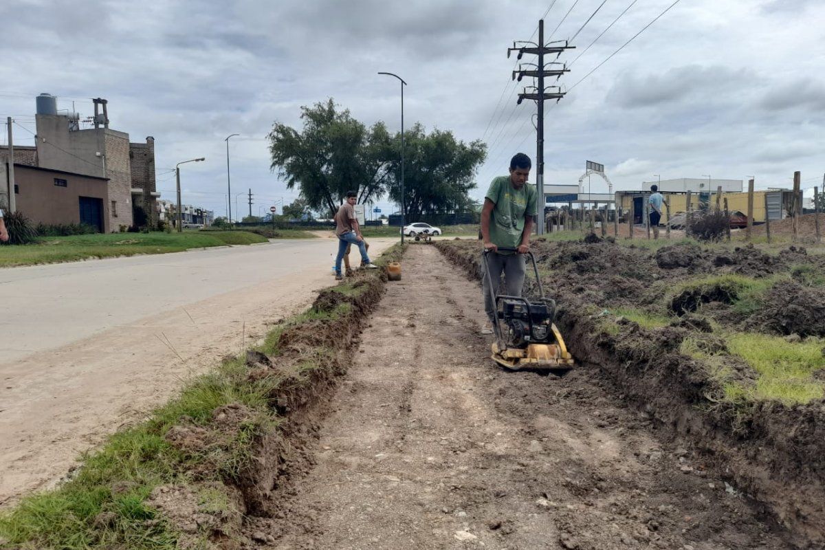 Iniciaron las obras de sendas urbanas peatonales en dos transitadas calles de la ciudad