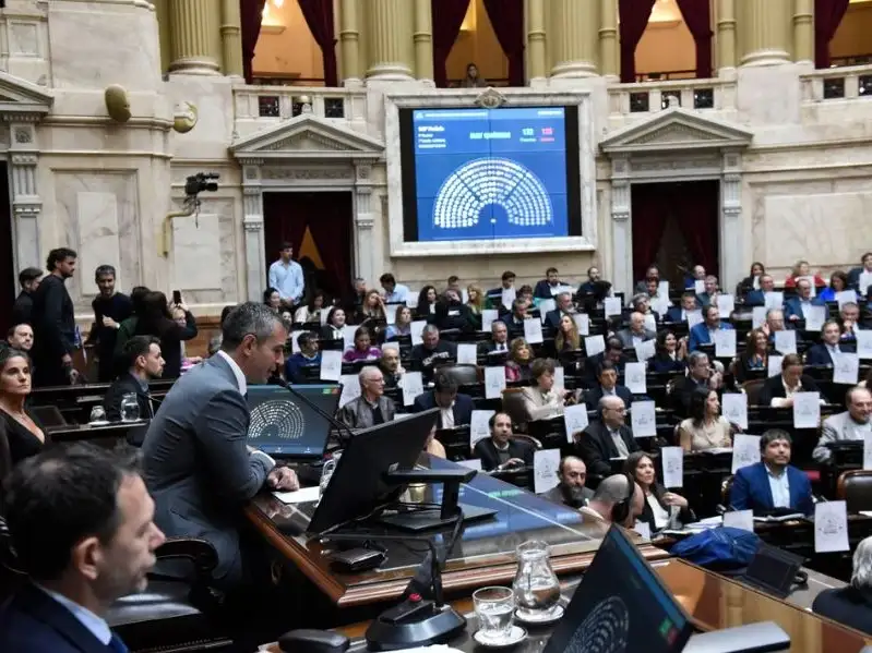 Con dictamen de mayoría, el oficialismo busca aprobar el Presupuesto 2026 en Diputados
