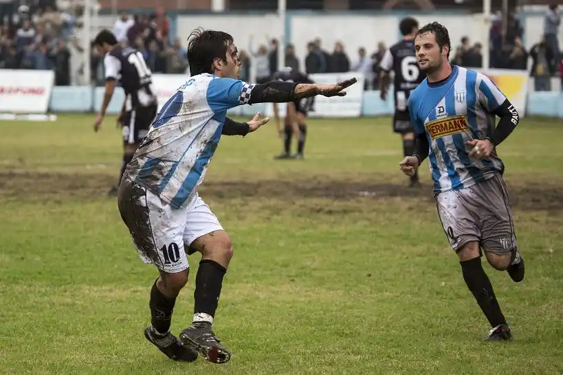 Bonzi y Weissen seguirán en Juventud Unida