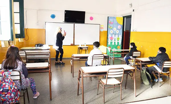 ¿Por qué la estructura inicial de la escuela ya no entusiasma como antes?