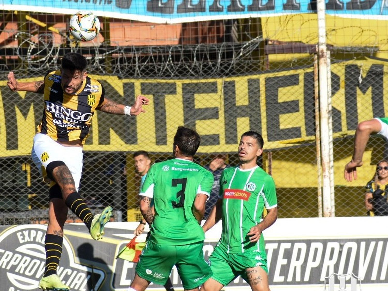Kimberley no tuvo un buen partido en Bahía Blanca y perdió con Olimpo