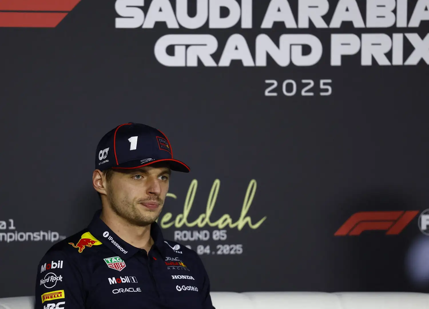 Max Verstappen logra la pole en Jeddah tras un accidente de Lando Norris