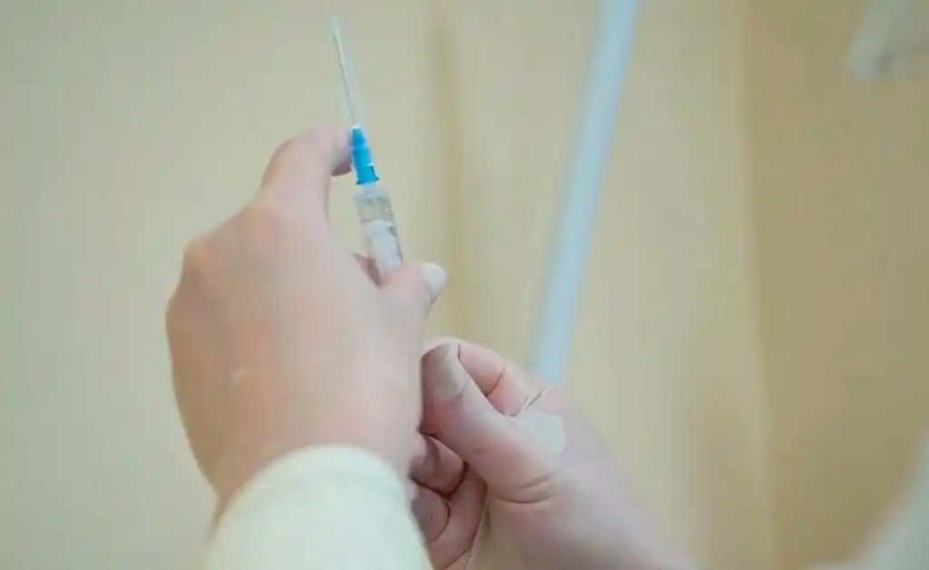 Rusia espera registrar la primera vacuna del mundo en menos de 10 días